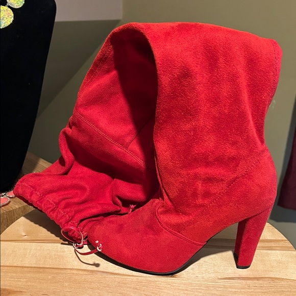 Wild Diva Vibrant Red Faux Suede Over-the-Knee Women's Boots - Picture 1 of 12